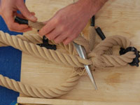Tying a Sailor's Eye Splice 1